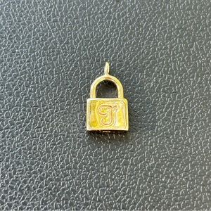 lock charm